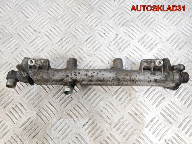 Рейка топливная Opel Omega B 2.2 Z22SE 12567703