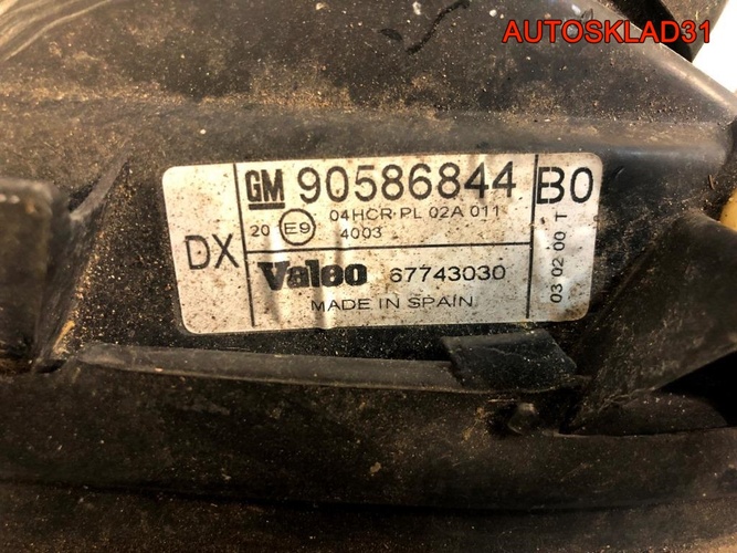 Фара левая Opel Vectra B 90586844 Рестайлинг