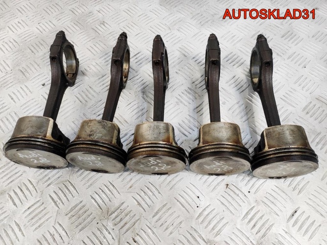 Поршень с шатуном Audi A6 C5 2,8 ACK 078107065AC