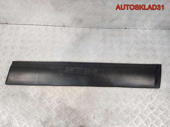 Накладка двери передней правой Nissan Qashqai J10
