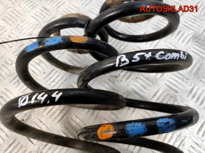 Пружина задняя Volkswagen Passat B5 Combi