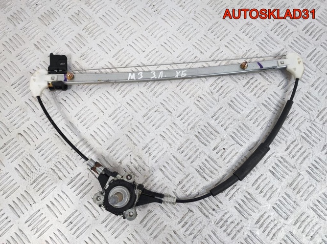 Стеклоподъемник механ. задний левый Mazda 3 BK