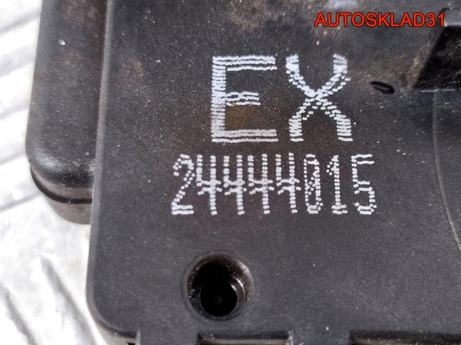 Замок двери передней левой Opel Astra G 24444015