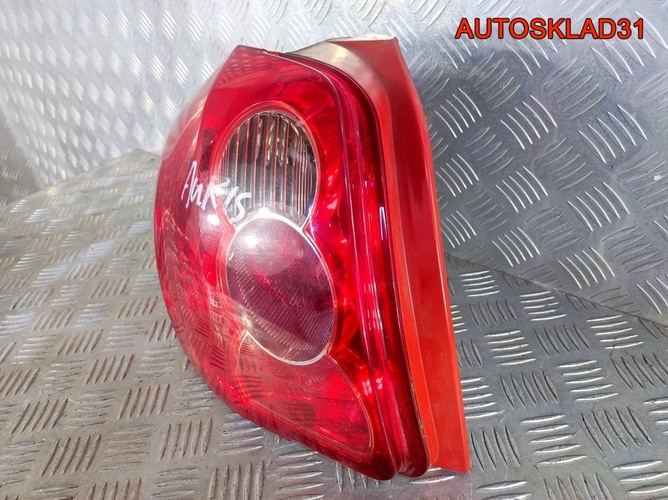 Фонарь задний левый Toyota Auris E15 8156102380