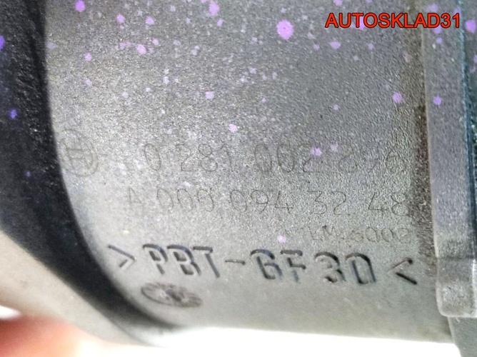 Расходомер воздуха Mercedes Sprinter A0000943248