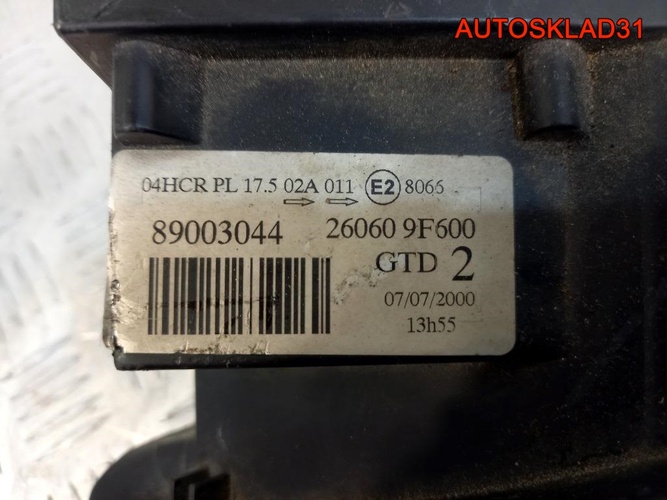 Фара левая Nissan Primera P11E 260109F628