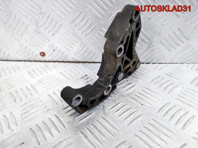 Кронштейн гидроусилителя BMW E39 32422247556