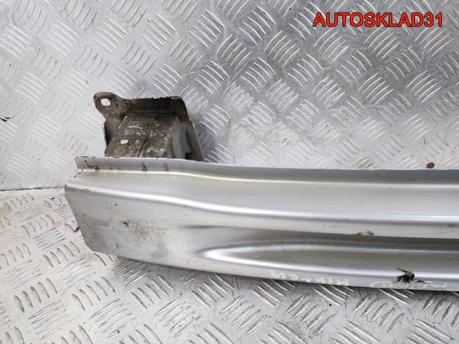 Усилитель заднего бампера Skoda Rapid 5JJ807305