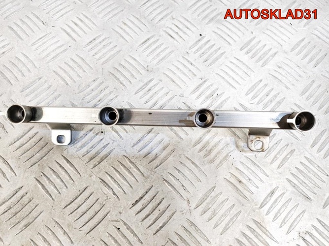 Рейка топливная Opel Corsa D 1,4 Z14XEP 55562258