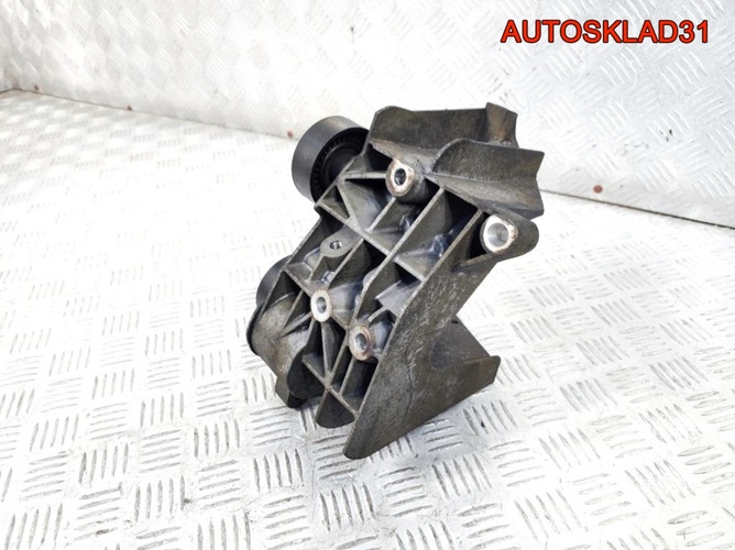 Кронштейн генератора Ford Fiesta Mk5 А9А 1149701