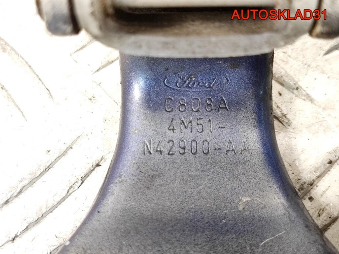 Петля двери багажника Ford Focus 2 4M51N42900AA