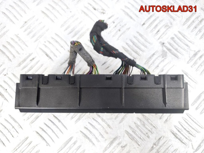 Блок климат контроля Opel Astra J 13581131