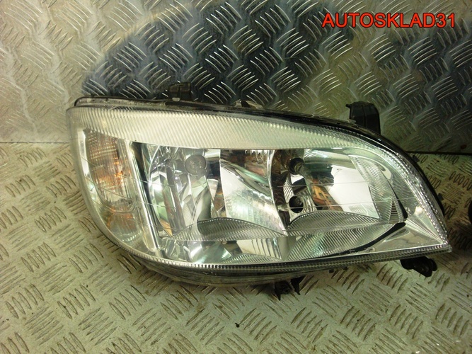 Фара левая правая Opel Zafira A 9118791