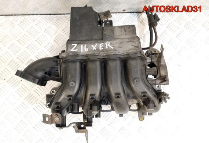 Коллектор впускной Opel Astra H Z16XER 55564933