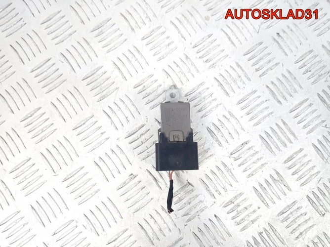 Реле обогрева сидений Kia Ceed 937101H000