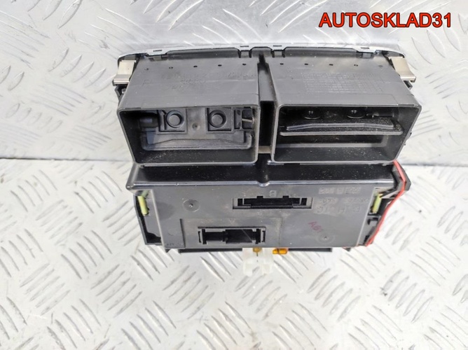 Блок управления климата задний Audi A8 D3