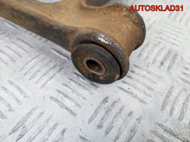 Рычаг передний правый VW Sharan 7M00407152B