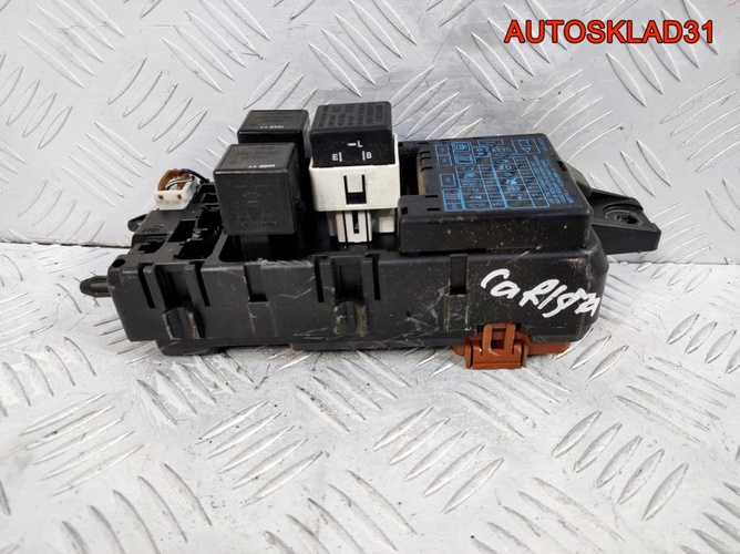Блок предохранителей Mitsubishi Carisma MR318826