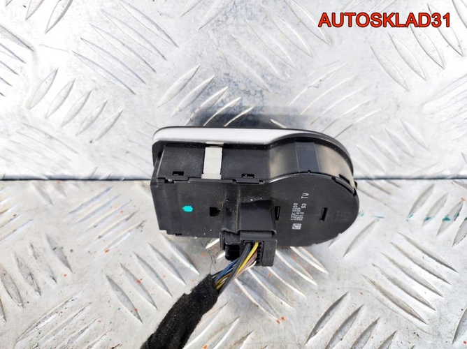 Переключатель света фар Opel Corsa D 13310330