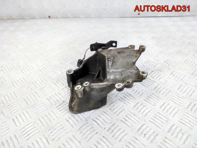 Кронштейн двигателя Opel Astra G 1,7 Y17DT 069293