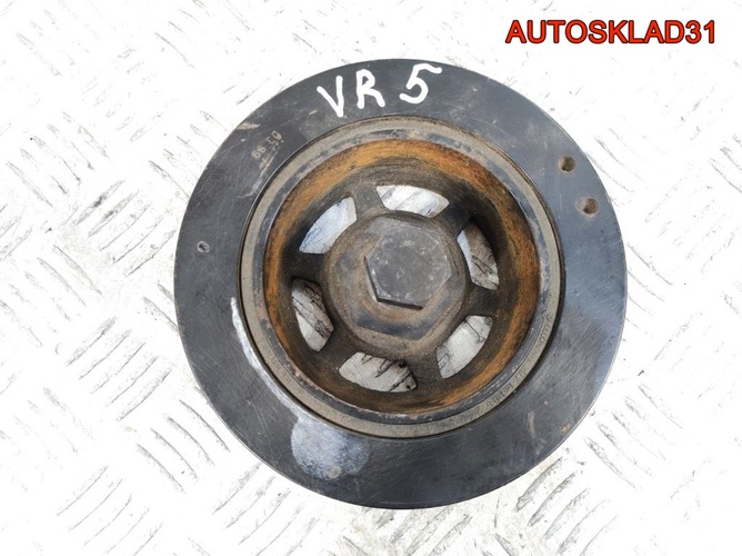 Шкив коленвала VW Passat B5 2.3 AGZ 071105243C