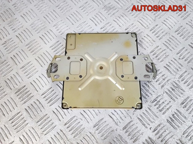 Блок ЭБУ Subaru Impreza 2,0 EJ201 22611AH310