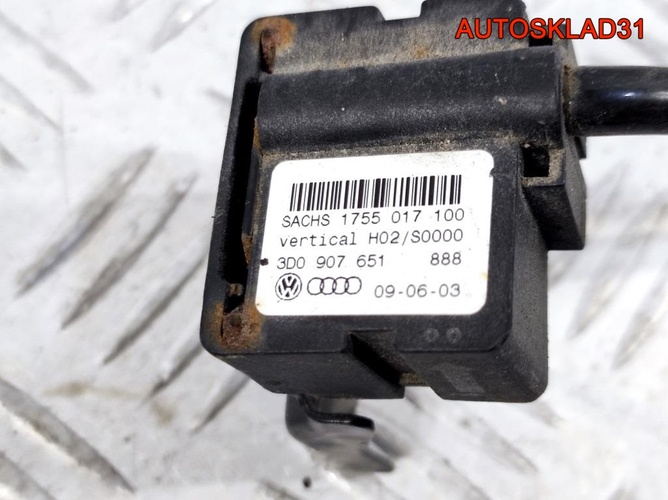 Датчик ускорения пневмоподвески Audi A8 4E0616575B