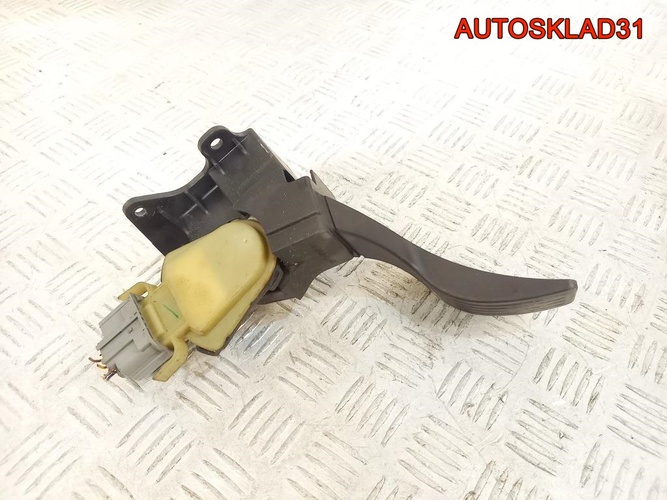 Педаль газа Ford Focus 1 1.8 TDCI 2M519F836AD