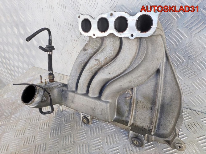 Коллектор впускной X16XEL Opel Vectra B 90528258