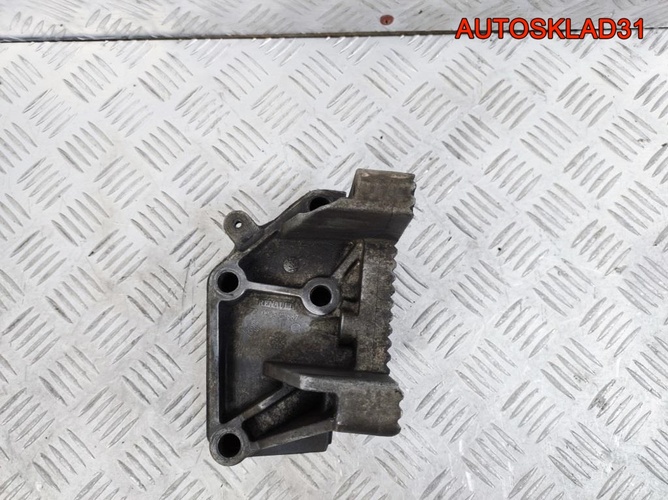 Кронштейн двигателя Opel Movano 2,2 G9T 7700312867