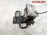Петля двери задняя левая нижняя VW Passat B5 (Изображение 2)