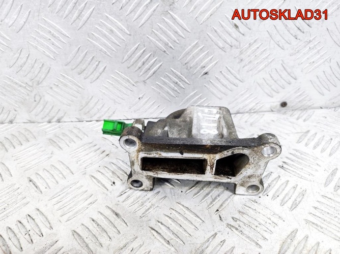 Корпус масляного фильтра Ford Focus 2 1L5G6884AC