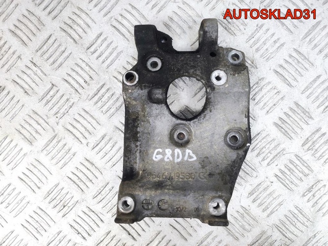 Кронштейн кондиционера Ford Focus 2 9646719580