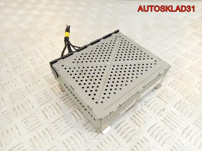 Блок управления магнитолой Audi A6 C6 4E0910541F