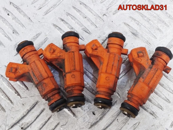 Форсунка топливная Peugeot 307 1,6 NFU 0280156034