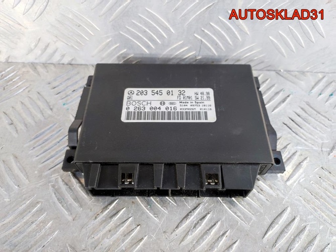 Блок парктроников Mercedes Benz W203 A2035450132