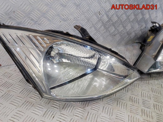 Фара левая правая Ford Focus 1 1M5113005 Дорест