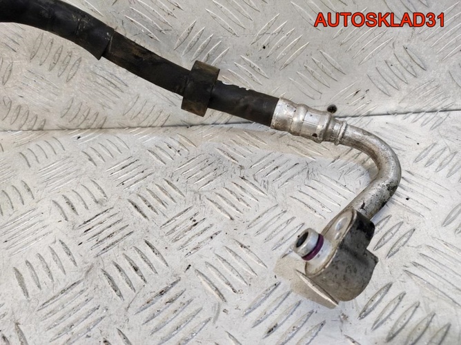 Трубка кондиционера VW Passat B6 3C0820721R
