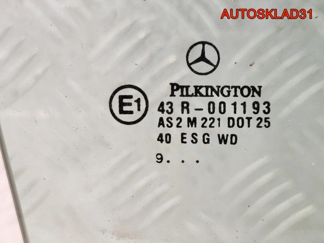 Стекло переднее правое Mercedes W203 A2037250210