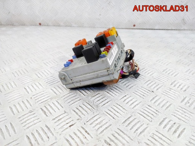 Блок предохранителей Fiat Croma 2 Z18XER 51738105