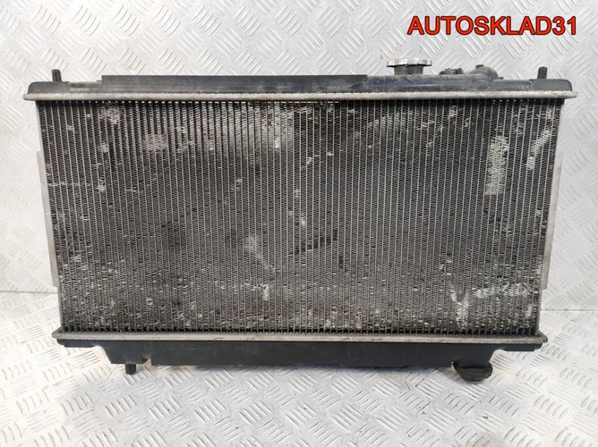 Радиатор основной под АКПП Mazda 323 BJ 1,3 Бензин