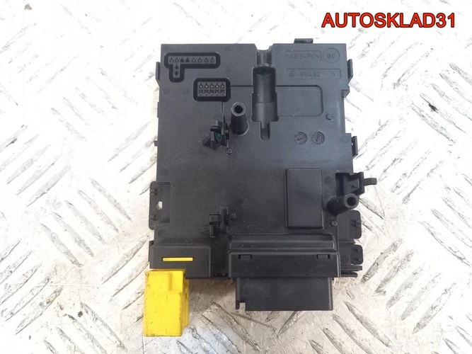 Блок подрулевой Volkswagen Passat B6 3C0953549A