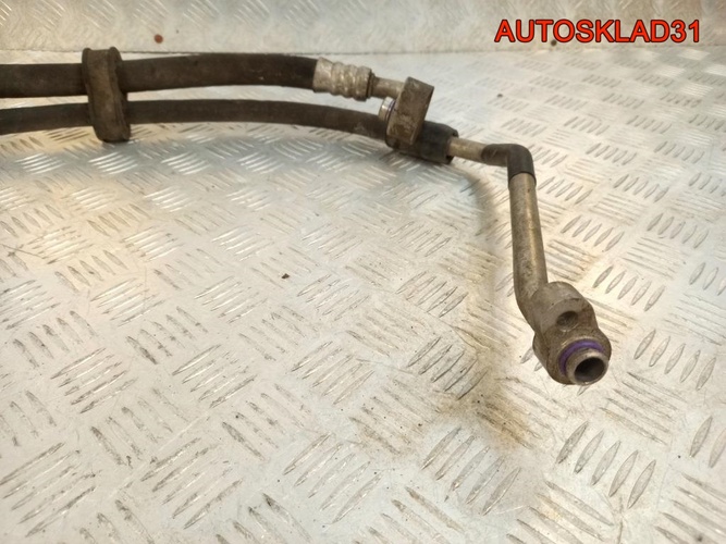Трубка кондиционера VW Passat B5+ 3B0260704Q