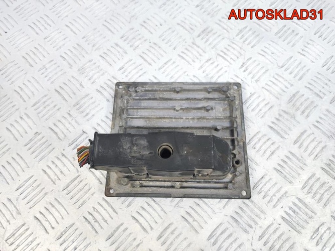 Блок эбу Ford Fusion 6S6112A650GC 1.4 Бензин