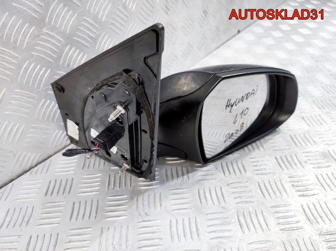 Зеркало правое Hyundai i10 87627B9010