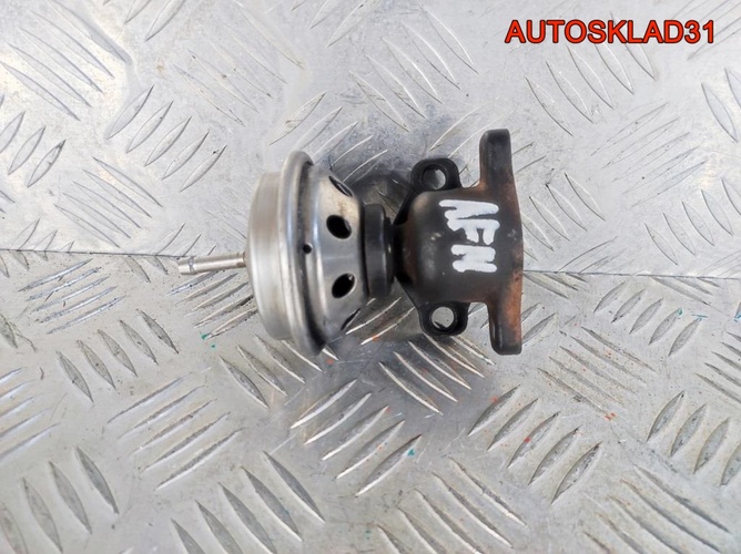 Клапан EGR VW Passat B5 028131501E 1.9 AFN Дизель