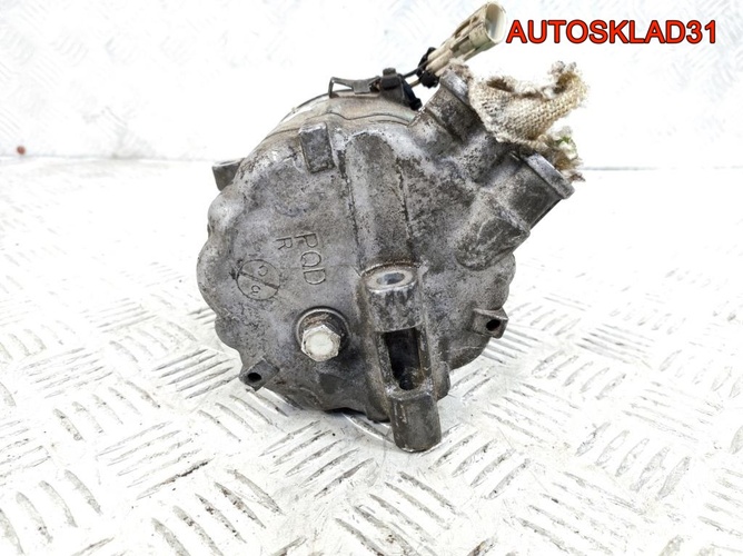 Компрессор кондиционера Opel Vectra C 24411270