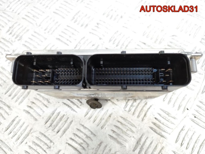 Блок эбу Audi A4 B6 2.0 ALT 8E0909557A Бензин