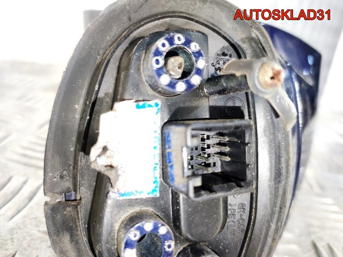 Зеркало левое Hyundai Coupe GK 876102C560