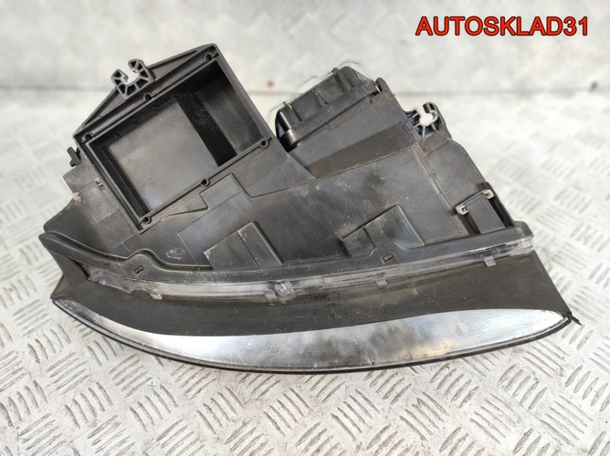 Фара левая Audi A4 B6 8E0941903F